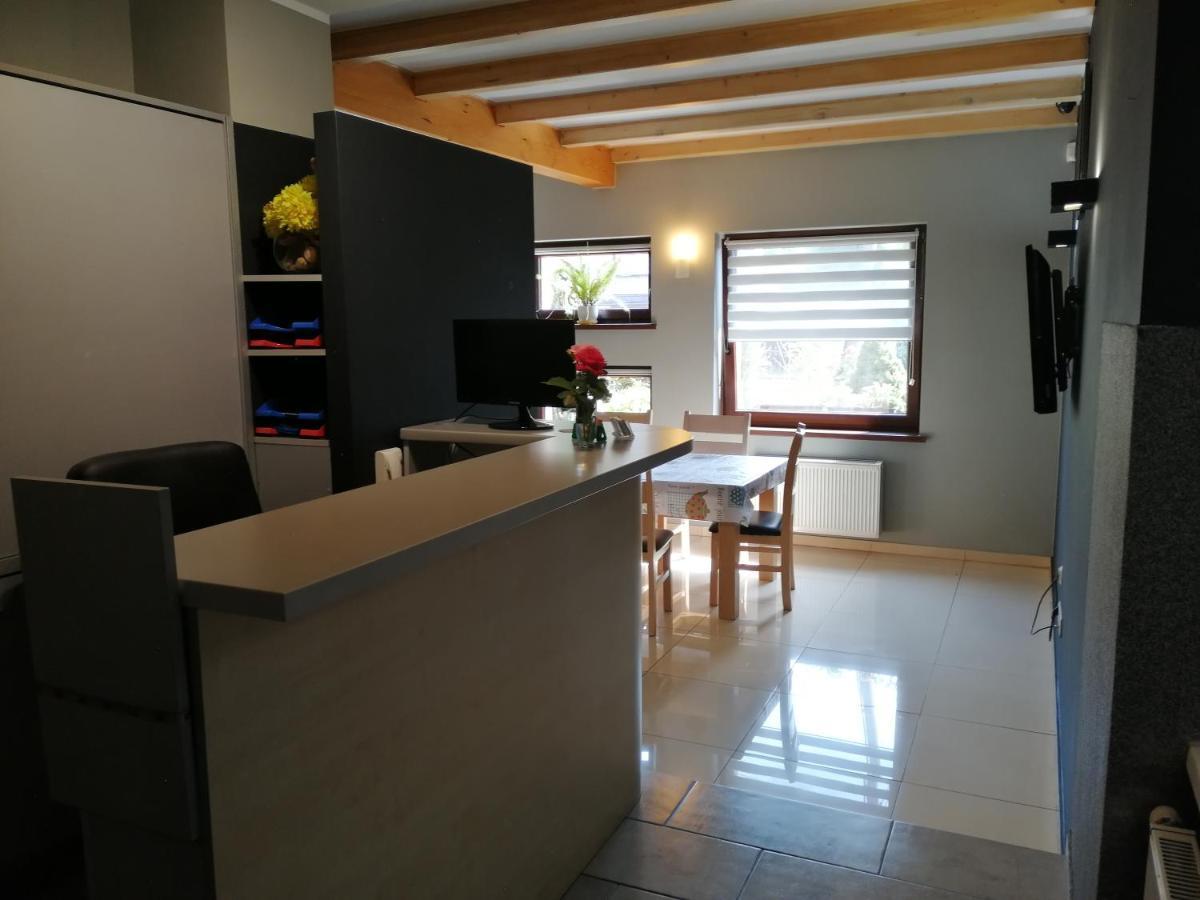 Pokoje Goscinne Z Prywatna Lazienka Dla Firm Gliwice Exterior foto