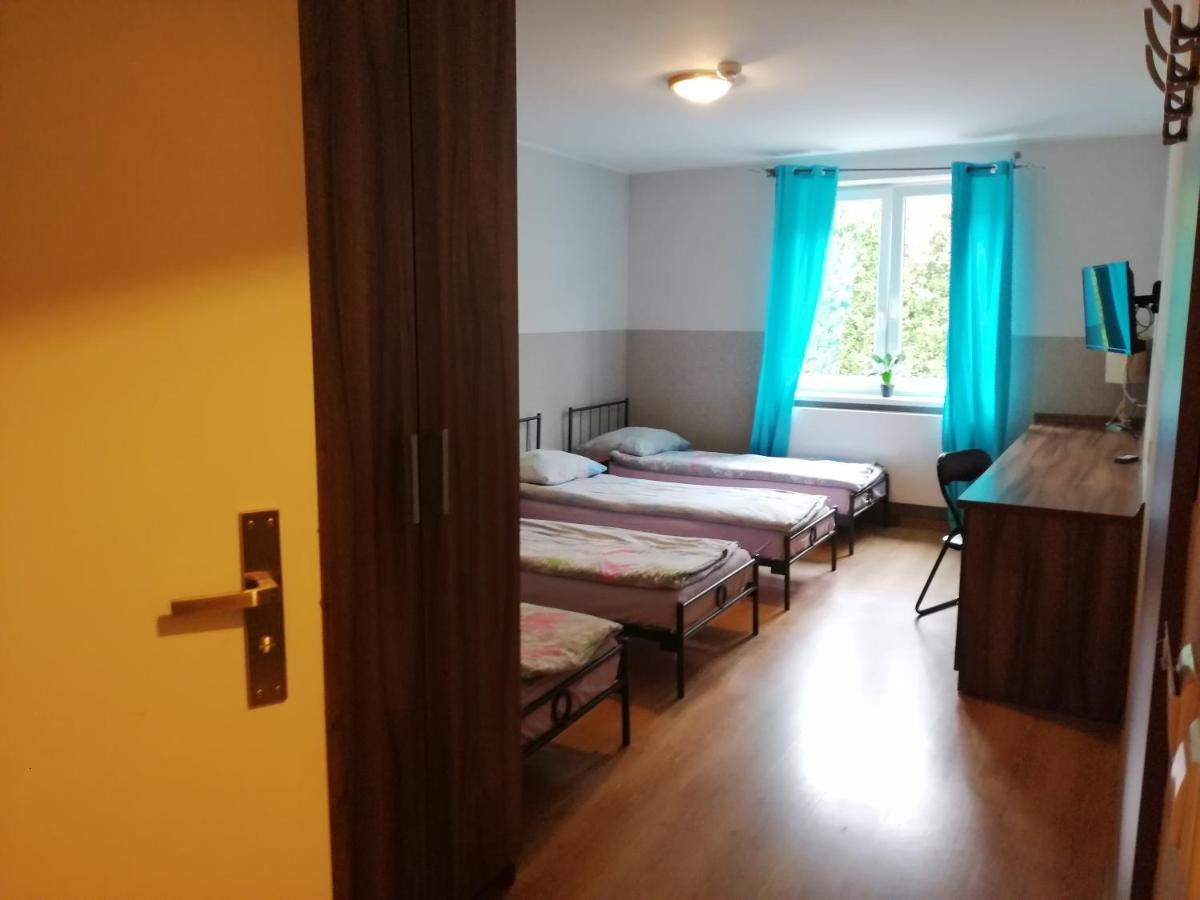 Pokoje Goscinne Z Prywatna Lazienka Dla Firm Gliwice Exterior foto